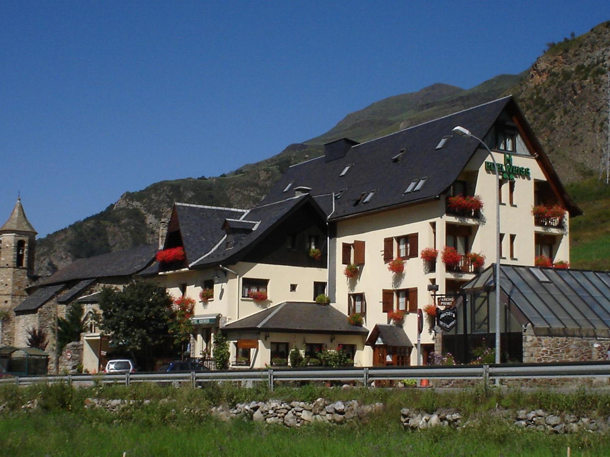 Hotel Edelweiss Артиес Экстерьер фото